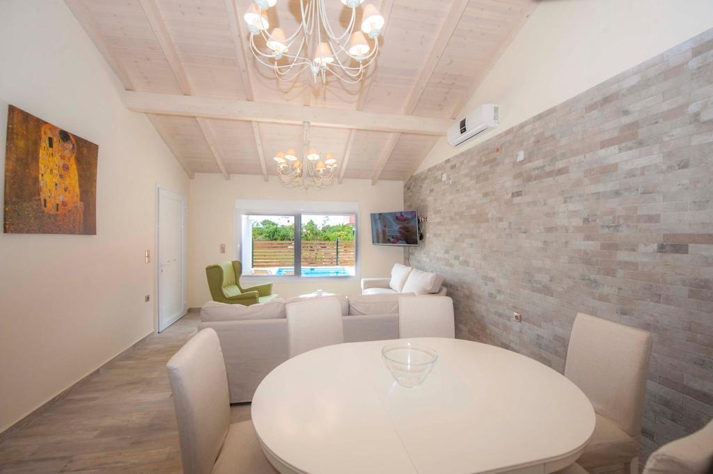 Ninos Corfu Villas Ájos Jeórjos Eksteriør bilde